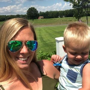 Meet your Posher, Misty